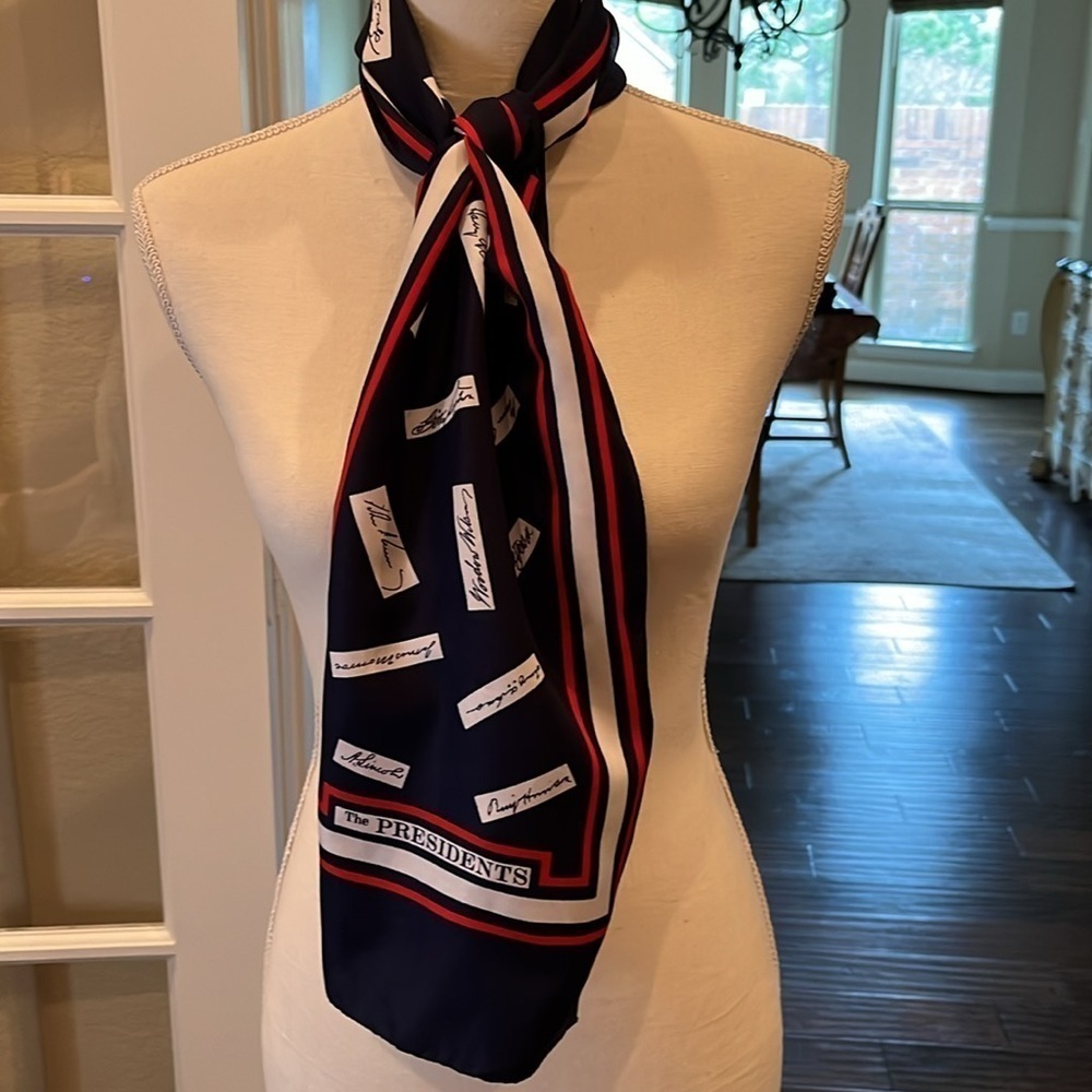 Vintage THE PRESIDENTS Signatures Scarf Patriotic Red White & Blue by Millicent
